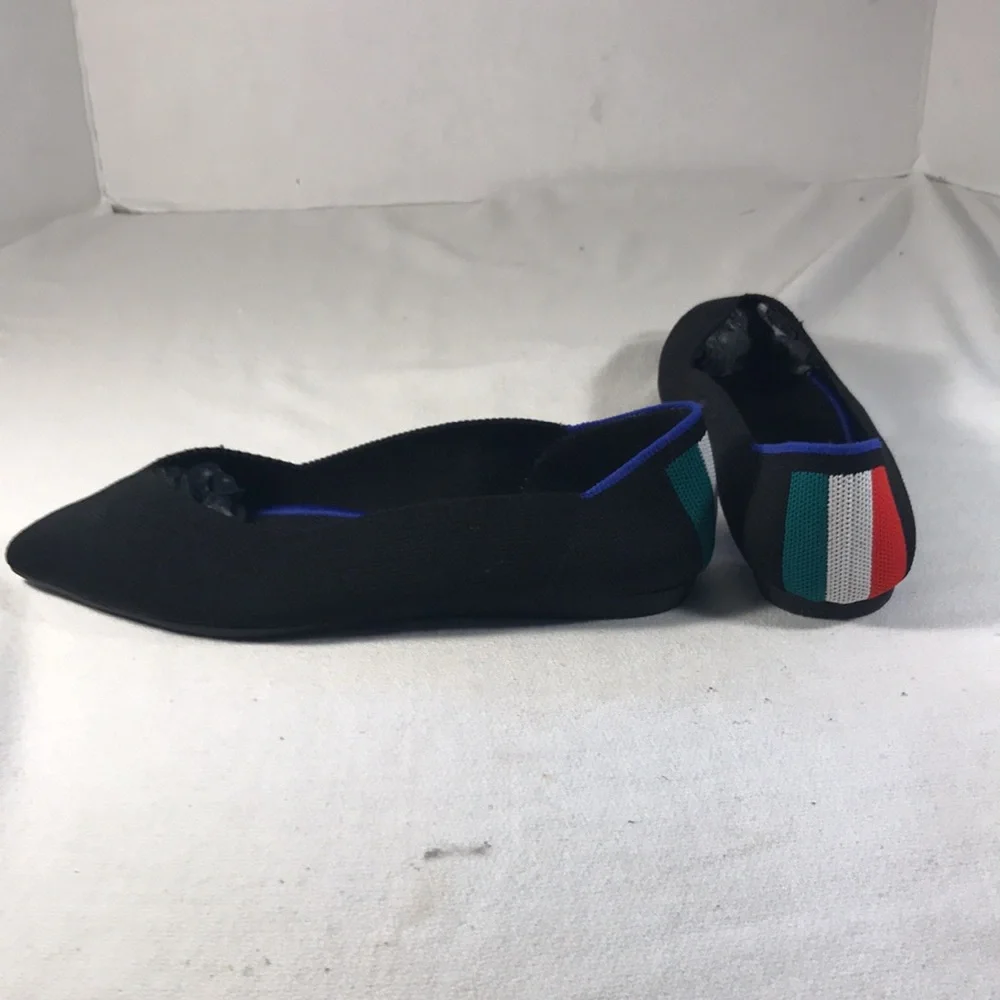 Rothy’s Women’s The Point Black Slip-On Flats with Italian Flag Stripe Heel W7.5